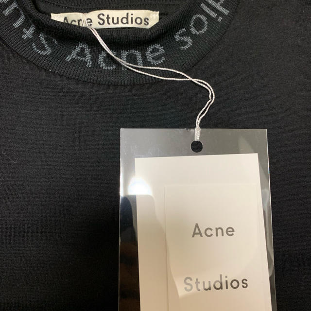 【Acne Studios】  クルーネックロゴTシャツ 2