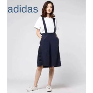 アディダス(adidas)のadidas original ガウチョパンツ ワイドパンツ サロペット(カジュアルパンツ)