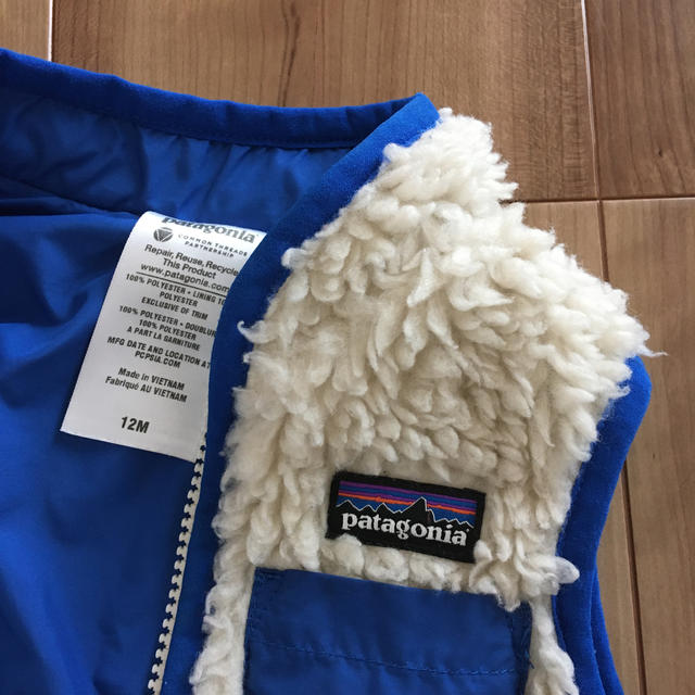 patagonia(パタゴニア)のpatagonia ベビーレトロXベスト 12M キッズ/ベビー/マタニティのベビー服(~85cm)(ジャケット/コート)の商品写真