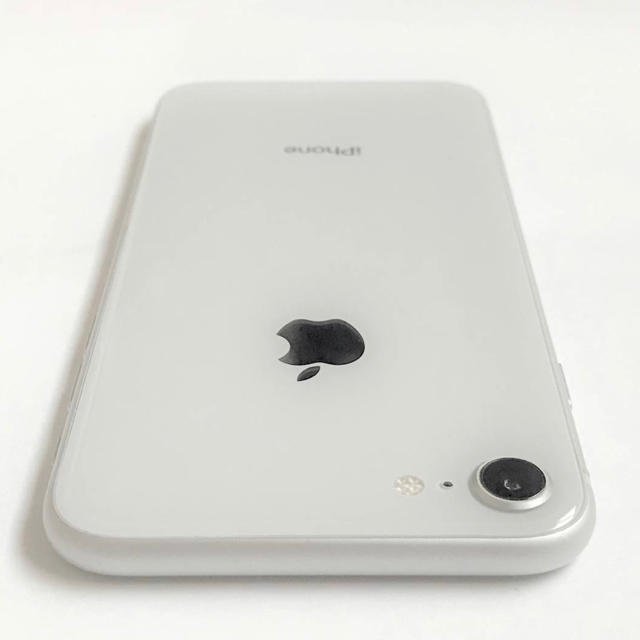 iPhone Silver 64 GB SIMフリー