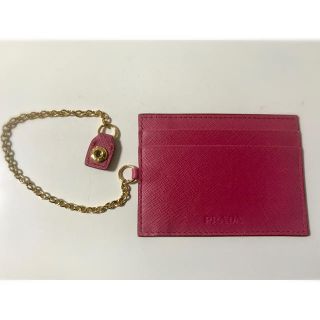 プラダ(PRADA)のPRADA カードケース 定期入れ 新品未使用(名刺入れ/定期入れ)