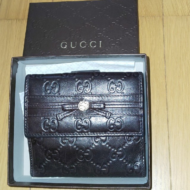 Gucci - GUCCI折り財布の通販 by Banbies shop(プロフ参照)｜グッチならラクマ