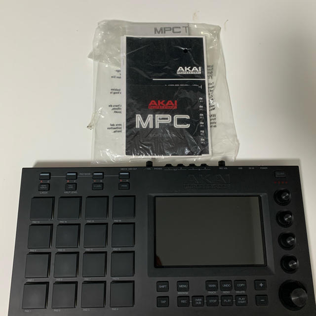 AKAI MPC touch楽器