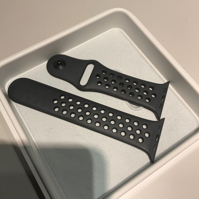 Apple Watch(アップルウォッチ)の(純正品) Apple Watch バンド 42mm NIKE メンズの時計(ラバーベルト)の商品写真