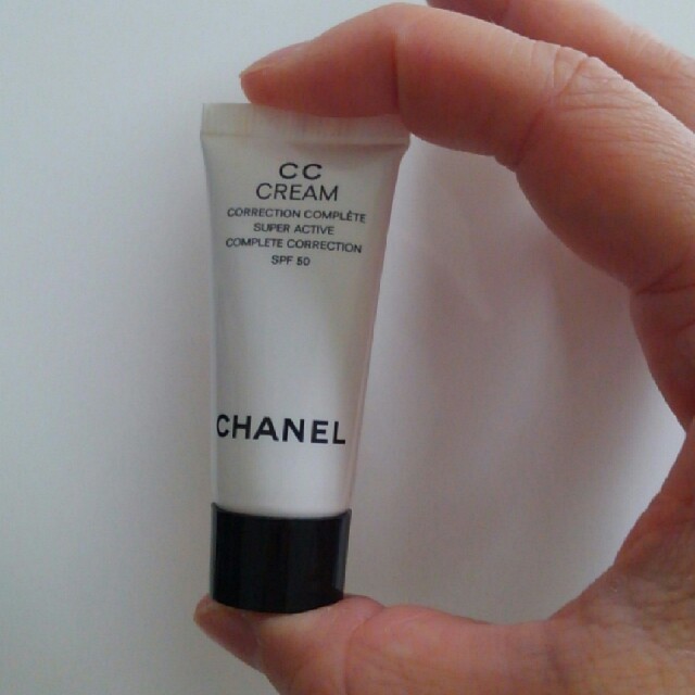CHANEL(シャネル)のCHANEL　CCクリーム コスメ/美容のベースメイク/化粧品(化粧下地)の商品写真