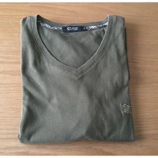 バーバリー(BURBERRY)のバーバリー⭐︎ メンズ半袖Tシャツ ダークグリーン Vネック(Tシャツ/カットソー(半袖/袖なし))