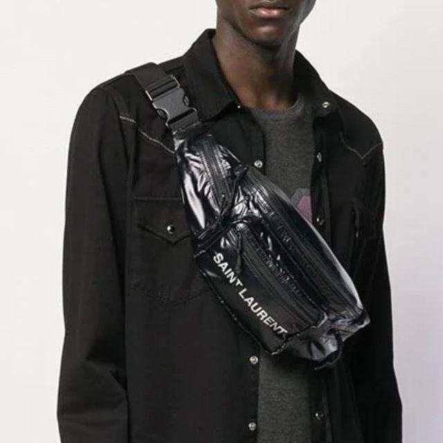 SAINT LAURENT - 新品未使用！送料込み★Saint Laurent★ナイロンボディバッグ