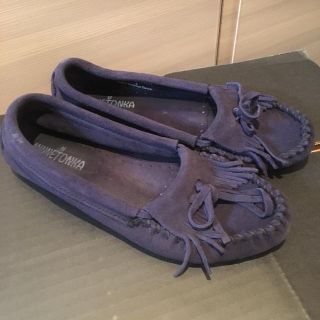 ミネトンカ(Minnetonka)のミネトンカ　モカシン　ネイビー(スリッポン/モカシン)