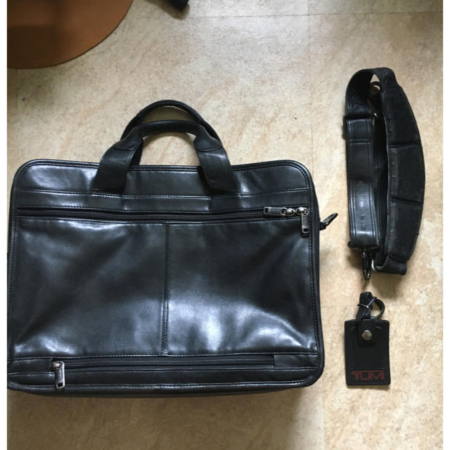 TUMI made in USA/フルレザービジネスバッグ ショルダー紐付 1