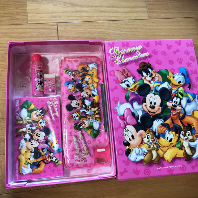 Disney ディズニー筆箱他 お道具箱ミッキーミニーの通販 By えみ ディズニーならラクマ Disney ディズニー筆箱他 お道具箱ミッキーミニーの通販 By えみ ディズニーならラクマ
