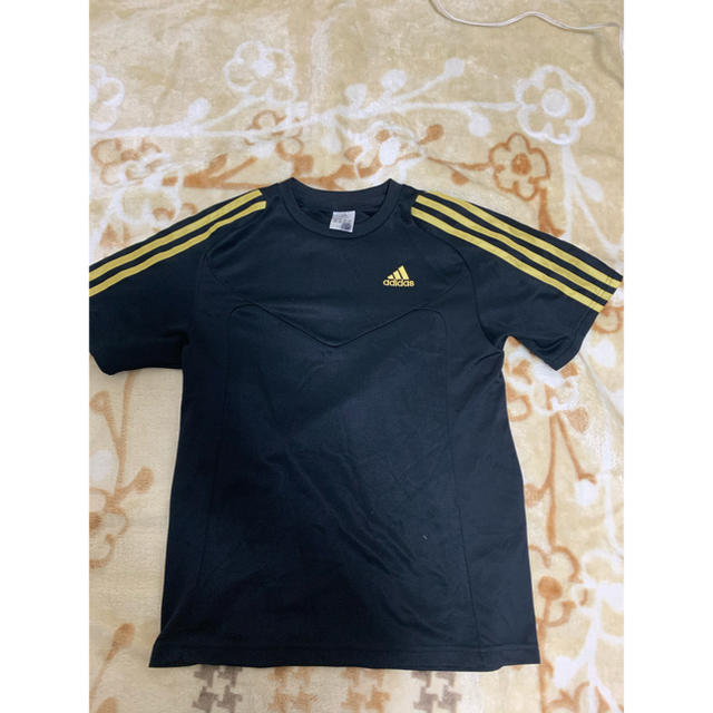 adidas(アディダス)のアディダス　半袖 メンズのトップス(Tシャツ/カットソー(半袖/袖なし))の商品写真