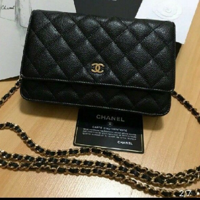 CHANEL - シャネルキャビアスキン チェーンウォレット 黒 ゴールドの通販 by まき2017's shop｜シャネルならラクマ