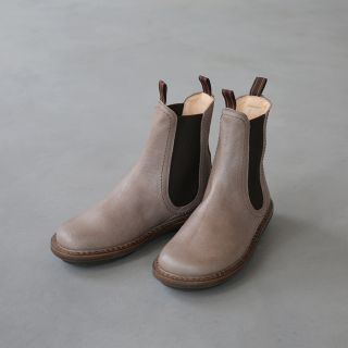 トリッペン(trippen)の【新品】Chelsea Grey(37)(ブーツ)