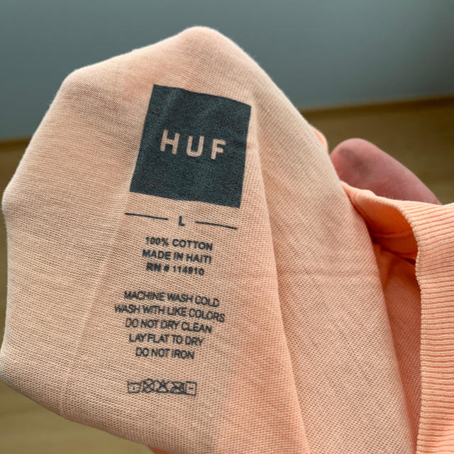 HUF(ハフ)のHUF、cheeseTシャツ メンズのトップス(Tシャツ/カットソー(半袖/袖なし))の商品写真