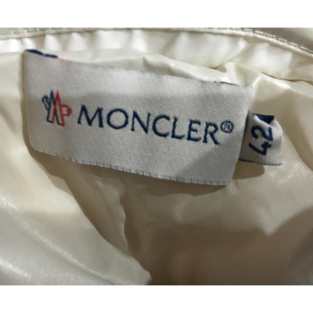 MONCLER(モンクレール)のモンクレール ダウンスカート スカート レディースのスカート(ひざ丈スカート)の商品写真