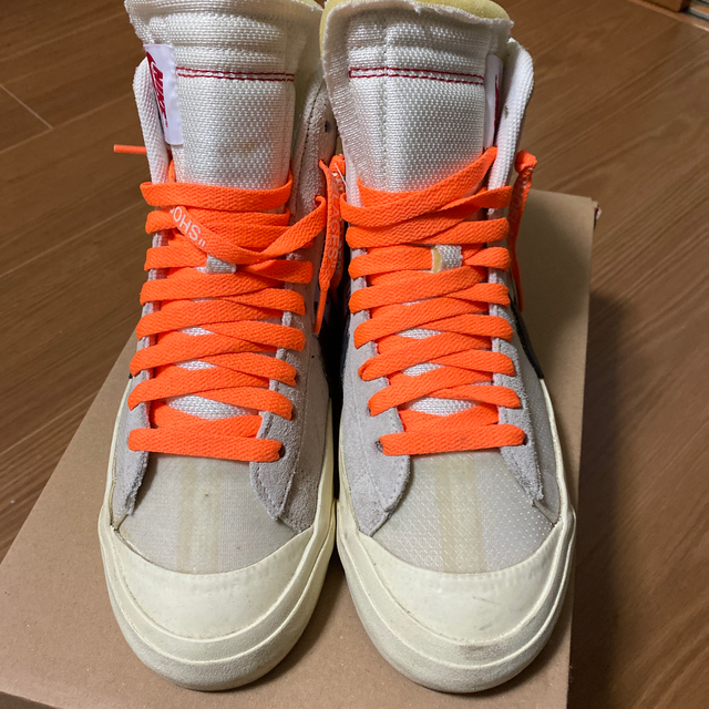 OFF-WHITE(オフホワイト)のNike off-white BLAZER  最終値下げ メンズの靴/シューズ(スニーカー)の商品写真