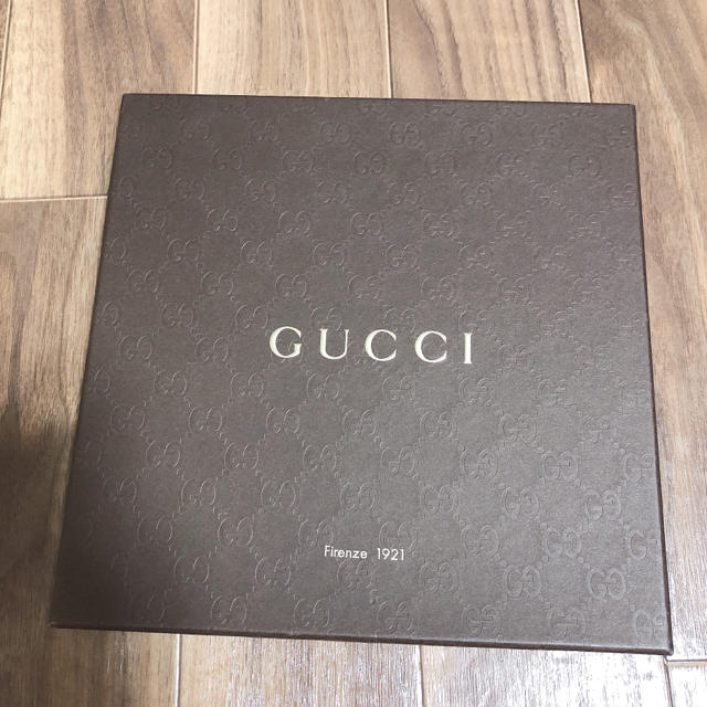 【GUCCI】空き箱 レディースのバッグ(ショップ袋)の商品写真