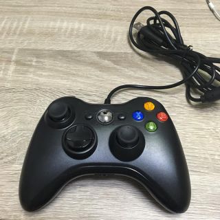 エックスボックス360(Xbox360)のxbox360コントローラー(家庭用ゲーム機本体)