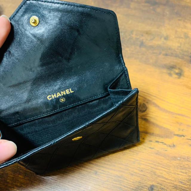 CHANEL(シャネル)のCHANEL二つ折り財布 レディースのファッション小物(財布)の商品写真