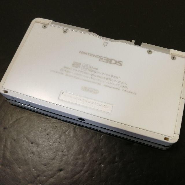 ニンテンドー3DS(ニンテンドー3DS)の安心の整備済み！◆任天堂3DS 中古本体◆アイスホワイト◆65 エンタメ/ホビーのゲームソフト/ゲーム機本体(携帯用ゲーム機本体)の商品写真