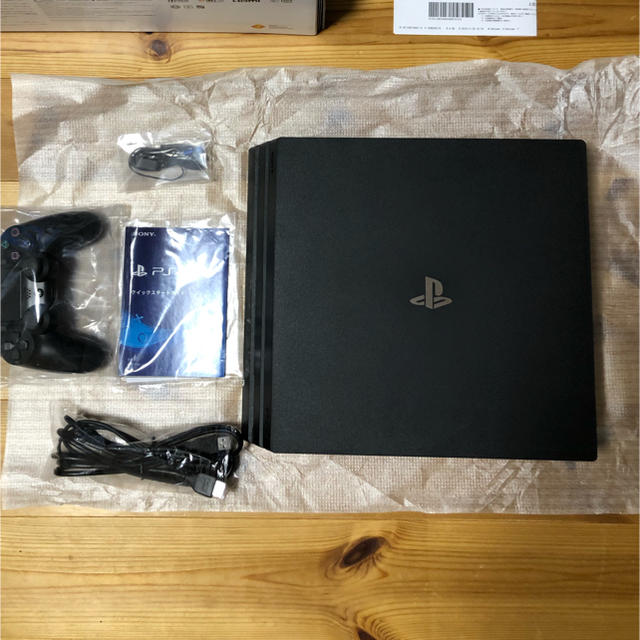 PlayStation4(プレイステーション4)の専用　PlayStation 4 Pro 1TB CUH-720… エンタメ/ホビーのゲームソフト/ゲーム機本体(家庭用ゲーム機本体)の商品写真