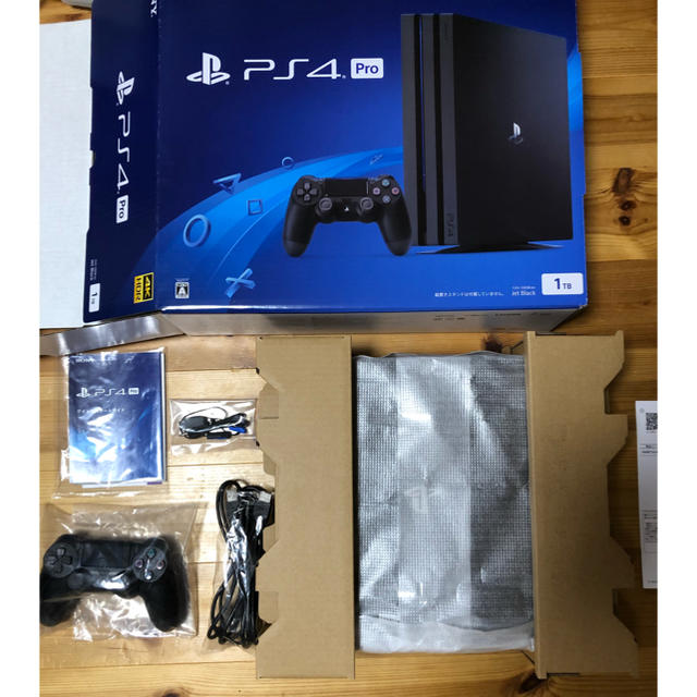 PlayStation4(プレイステーション4)の専用　PlayStation 4 Pro 1TB CUH-720… エンタメ/ホビーのゲームソフト/ゲーム機本体(家庭用ゲーム機本体)の商品写真