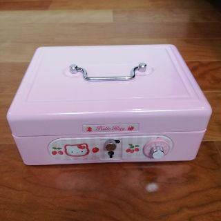 ハローキティ - キティちゃんグッズ 金庫の通販 by ちぃ's shop