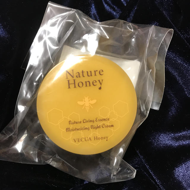 VECUA(ベキュア)のVECUA Honey ネイチャーナイトクリーム コスメ/美容のスキンケア/基礎化粧品(フェイスクリーム)の商品写真