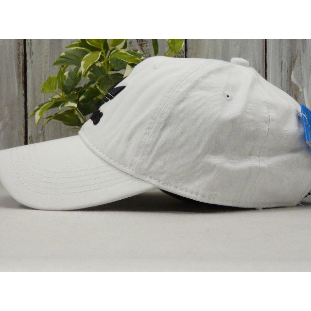 adidas(アディダス)の【新品】男女OK　アディダス　ローキャップ　ホワイト　メンズ　レディース メンズの帽子(キャップ)の商品写真