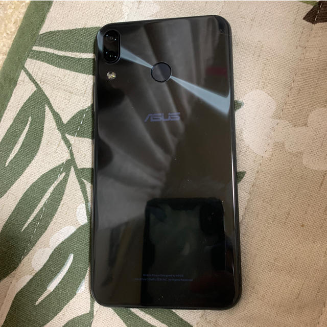 数量は多い ZenFone SIMフリー GB 128 シャイニーブラック 5Z スマートフォン本体