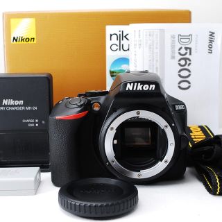 ショット数 466！ Nikon D5600 ボディ ブラック