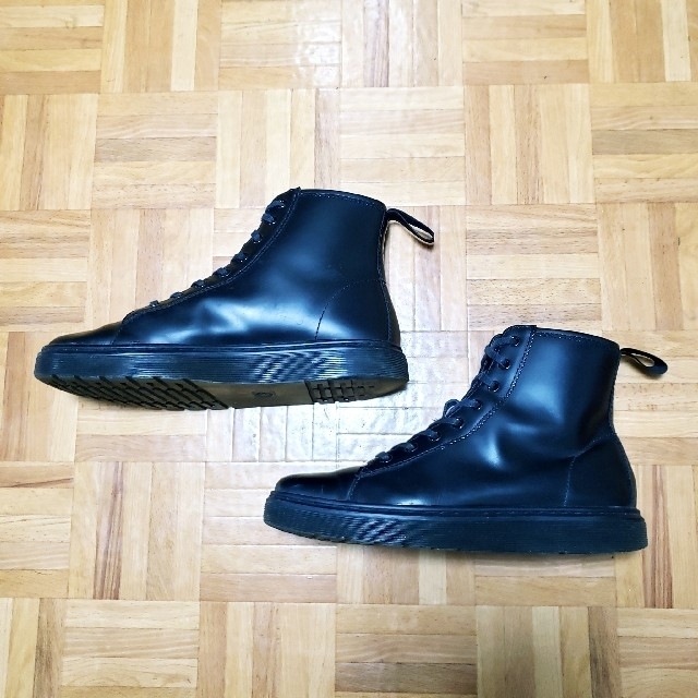 Dr.Martens(ドクターマーチン)のドクターマーチン 8ホールブーツ 1460 オールブラック レースアップブーツ メンズの靴/シューズ(ブーツ)の商品写真