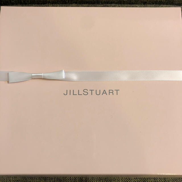 JILLSTUART(ジルスチュアート)のJILLSTUART タオルセット インテリア/住まい/日用品の日用品/生活雑貨/旅行(タオル/バス用品)の商品写真