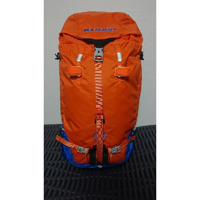 Mammut(マムート)のマムート トリオンライト38 バックパック スポーツ/アウトドアのアウトドア(登山用品)の商品写真