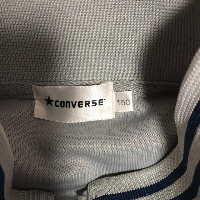 CONVERSE(コンバース)のConverse キッズ　パーカー キッズ/ベビー/マタニティのキッズ服男の子用(90cm~)(Tシャツ/カットソー)の商品写真