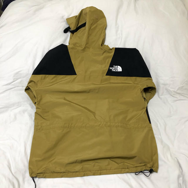 THE NORTH FACE 94 Retro Mountain Light