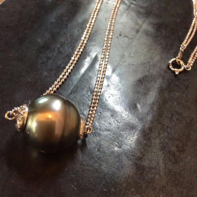 大粒‼️黒真珠プラチナネックレス レディースのアクセサリー(ネックレス)の商品写真