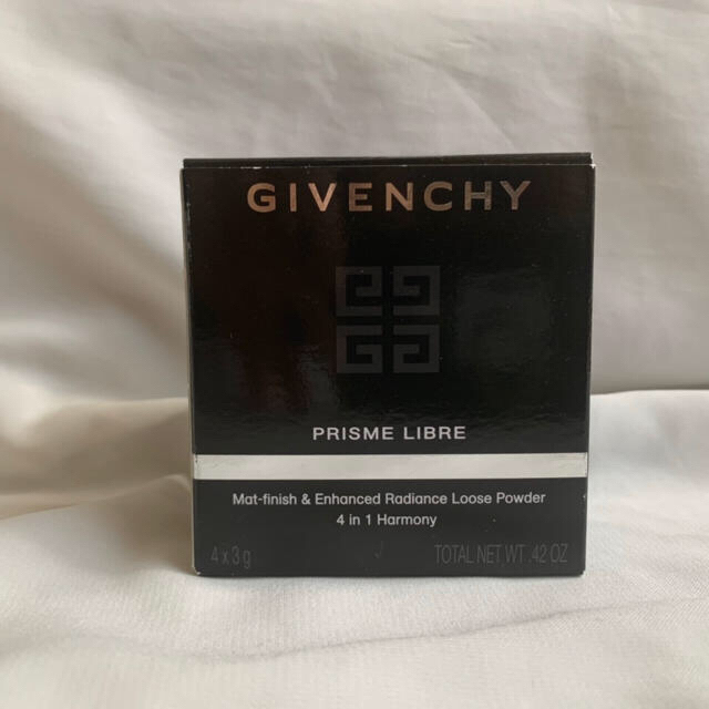 GIVENCHY(ジバンシィ)のGIVENCHY ルースパウダー コスメ/美容のベースメイク/化粧品(フェイスパウダー)の商品写真