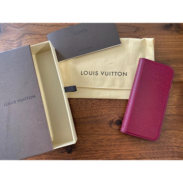 LOUIS VUITTON - 大特価☆1点限定☆高級感【ルイ・ヴィトン】エピ iPhoneケース 6.6sの通販