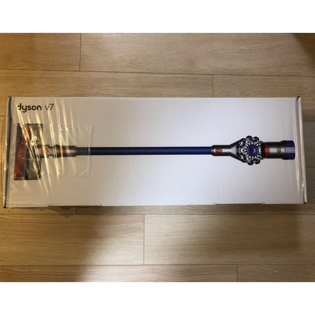 Dyson(ダイソン)のダイソン Dyson V7 サイクロン式 コードレス掃除機 SV11FFOLB  スマホ/家電/カメラの生活家電(掃除機)の商品写真