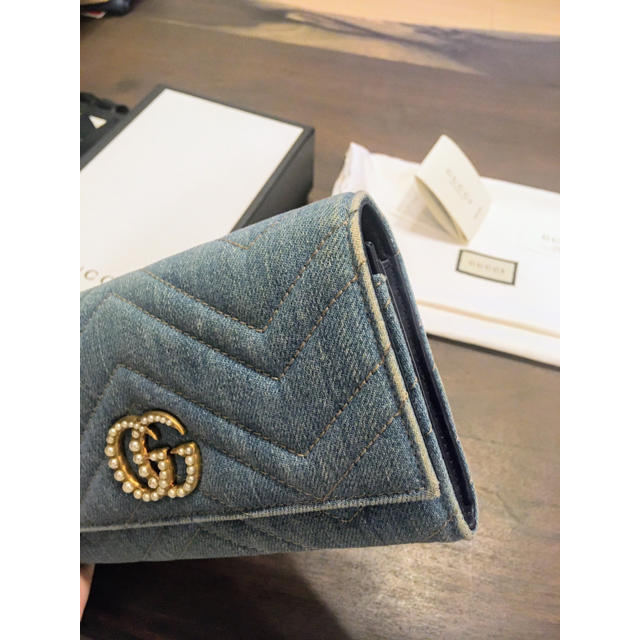 ュアリーな Gucci 日本限定/デニム×パール/長財布/GGマーモント/ロング