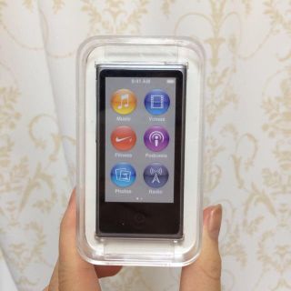 新品未開封！iPod nano 16G(ポータブルプレーヤー)