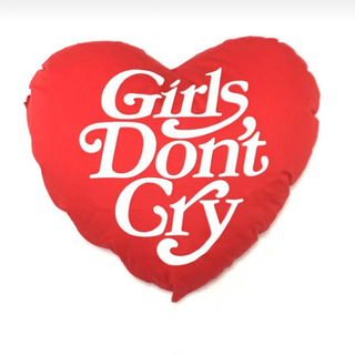 ジーディーシー(GDC)のGirls Don't Cry ピロー クッション ハート(クッション)