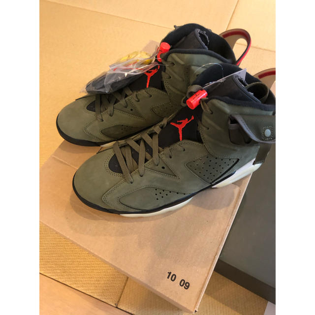 最終値下げ　NIKE ナイキ　ジョーダン6　travis Scott 28.5