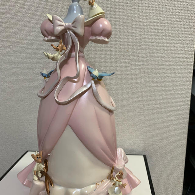 レノックス Lenox シンデレラ フィギュア リミテッド レノックス Lenox シンデレラ フィギュア リミテッド