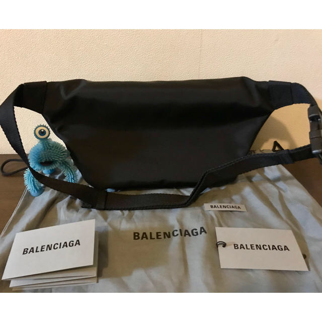 Balenciaga(バレンシアガ)の【新品 20SS 人気】Balenciaga ウィール ベルトパック メンズのバッグ(ウエストポーチ)の商品写真