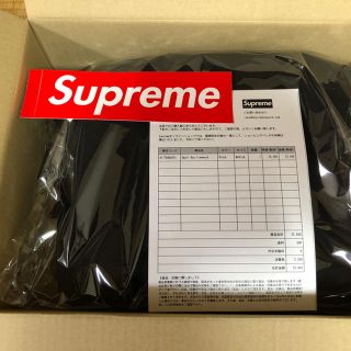 シュプリーム(Supreme)のシュプリーム Supreme Small Box Crewneck(スウェット)