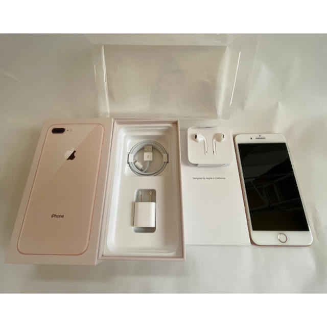 Apple(アップル)のiPhone8plus 256GB 美品 simフリー　docomo スマホ/家電/カメラのスマートフォン/携帯電話(スマートフォン本体)の商品写真