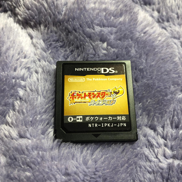 ニンテンドーDS(ニンテンドーDS)のポケモン ハートゴールド エンタメ/ホビーのゲームソフト/ゲーム機本体(携帯用ゲームソフト)の商品写真