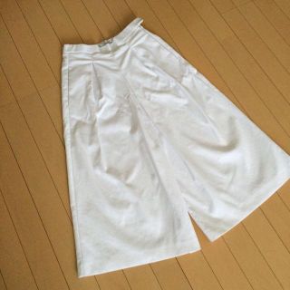 ザラ(ZARA)のZARAガウチョパンツ(カジュアルパンツ)